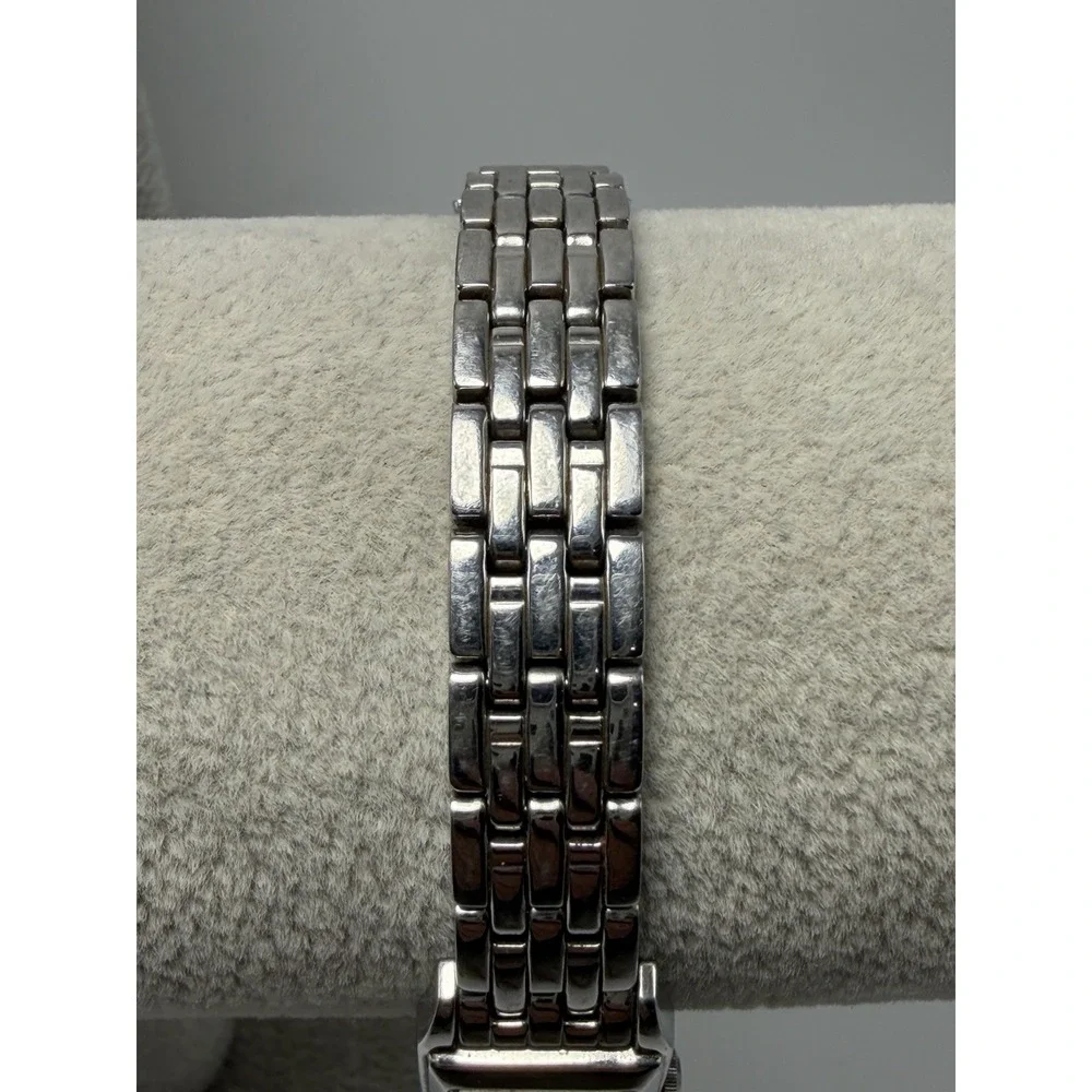 Seiko V116-0AA0 Solar Working Ladies‎ Watch 15MM 6